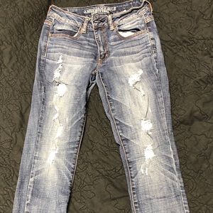 American Eagle distressed high rise jeggings